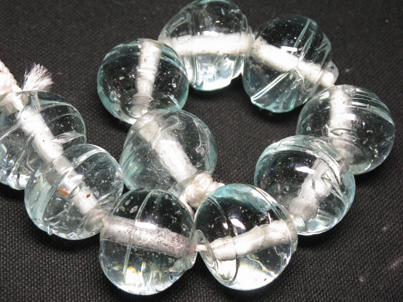 TOKO-BEADS KG005N-06 Kenya Recycled Glass bead (Strand) 21~23mm KG005N-06 ケニアリサイクルガラスビーズ（連） 21~23mm Asian bead & African bead  Handmade,Lampeork,bead,asia,india,ethnic,parts,accessory,beads とんぼ玉,ビーズ,トンボ玉,アジア,インド,エスニック,手作り,パーツ,アクセサリー