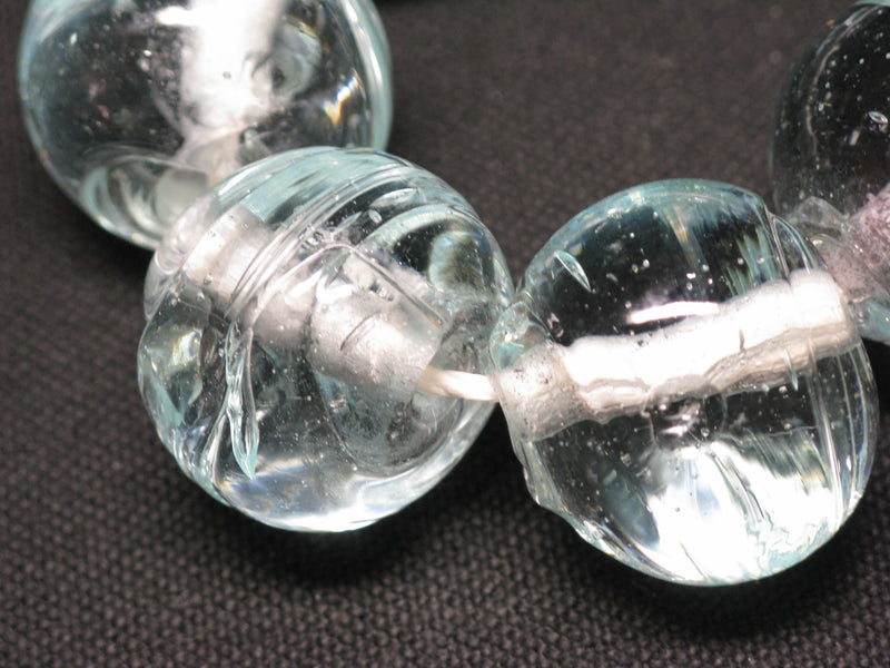 TOKO-BEADS KG005N-06 Kenya Recycled Glass bead (Strand) 21~23mm KG005N-06 ケニアリサイクルガラスビーズ（連） 21~23mm Asian bead & African bead  Handmade,Lampeork,bead,asia,india,ethnic,parts,accessory,beads とんぼ玉,ビーズ,トンボ玉,アジア,インド,エスニック,手作り,パーツ,アクセサリー