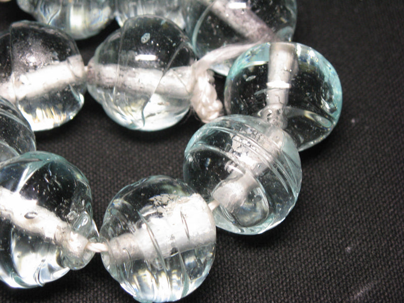TOKO-BEADS KG005N-06 Kenya Recycled Glass bead (Strand) 21~23mm KG005N-06 ケニアリサイクルガラスビーズ（連） 21~23mm Asian bead & African bead  Handmade,Lampeork,bead,asia,india,ethnic,parts,accessory,beads とんぼ玉,ビーズ,トンボ玉,アジア,インド,エスニック,手作り,パーツ,アクセサリー