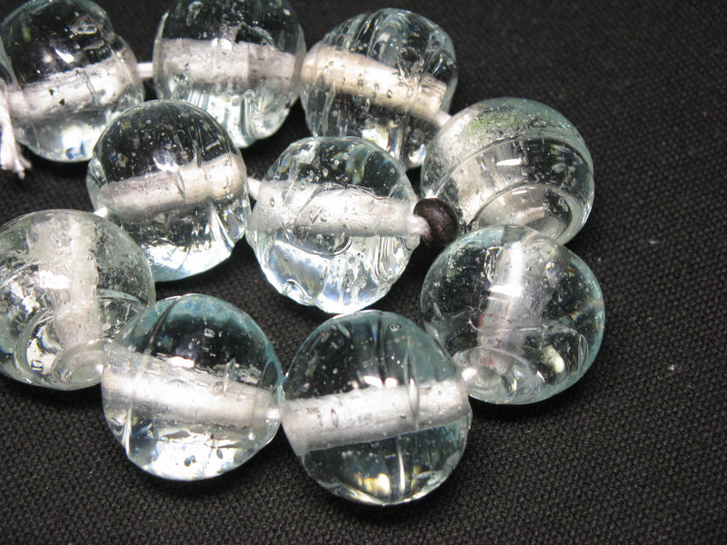 TOKO-BEADS KG006N-01 Kenya Recycled Glass bead (Strand) 19~20mm KG006N-01 ケニアリサイクルガラスビーズ（連） 19~20mm Asian bead & African bead  Handmade,Lampeork,bead,asia,india,ethnic,parts,accessory,beads とんぼ玉,ビーズ,トンボ玉,アジア,インド,エスニック,手作り,パーツ,アクセサリー