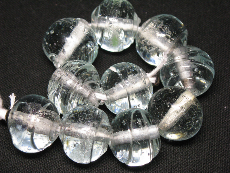 TOKO-BEADS KG006N-02 Kenya Recycled Glass bead (Strand) 20~21mm KG006N-02 ケニアリサイクルガラスビーズ（連） 20~21mm Asian bead & African bead  Handmade,Lampeork,bead,asia,india,ethnic,parts,accessory,beads とんぼ玉,ビーズ,トンボ玉,アジア,インド,エスニック,手作り,パーツ,アクセサリー