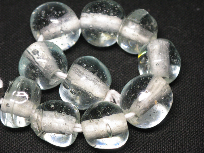 TOKO-BEADS KG006N-10 Kenya Recycled Glass bead (Strand) 14~16mm KG006N-10 ケニアリサイクルガラスビーズ（連） 14~16mm Asian bead & African bead  Handmade,Lampeork,bead,asia,india,ethnic,parts,accessory,beads とんぼ玉,ビーズ,トンボ玉,アジア,インド,エスニック,手作り,パーツ,アクセサリー