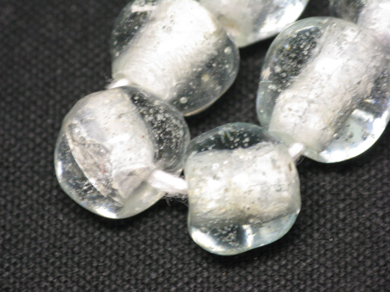 TOKO-BEADS KG007N-01 Kenya Recycled Glass bead (Strand) 13~15mm KG007N-01 ケニアリサイクルガラスビーズ（連） 13~15mm Asian bead & African bead  Handmade,Lampeork,bead,asia,india,ethnic,parts,accessory,beads とんぼ玉,ビーズ,トンボ玉,アジア,インド,エスニック,手作り,パーツ,アクセサリー