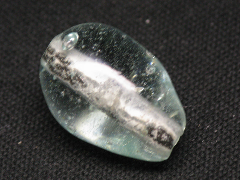 TOKO-BEADS KG007S-53 Kenya Recycled Glass bead 15mm KG007S-53 ケニアリサイクルガラスビーズ 15mm Asian bead & African bead  Handmade,Lampeork,bead,asia,india,ethnic,parts,accessory,beads とんぼ玉,ビーズ,トンボ玉,アジア,インド,エスニック,手作り,パーツ,アクセサリー