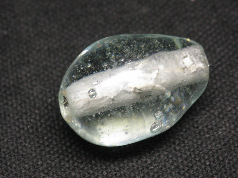 TOKO-BEADS KG007S-53 Kenya Recycled Glass bead 15mm KG007S-53 ケニアリサイクルガラスビーズ 15mm Asian bead & African bead  Handmade,Lampeork,bead,asia,india,ethnic,parts,accessory,beads とんぼ玉,ビーズ,トンボ玉,アジア,インド,エスニック,手作り,パーツ,アクセサリー
