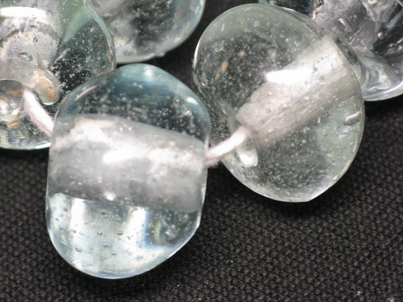 TOKO-BEADS KG008N-02 Kenya Recycled Glass bead (Strand) 21~22mm KG008N-02 ケニアリサイクルガラスビーズ（連） 21~22mm Asian bead & African bead  Handmade,Lampeork,bead,asia,india,ethnic,parts,accessory,beads とんぼ玉,ビーズ,トンボ玉,アジア,インド,エスニック,手作り,パーツ,アクセサリー