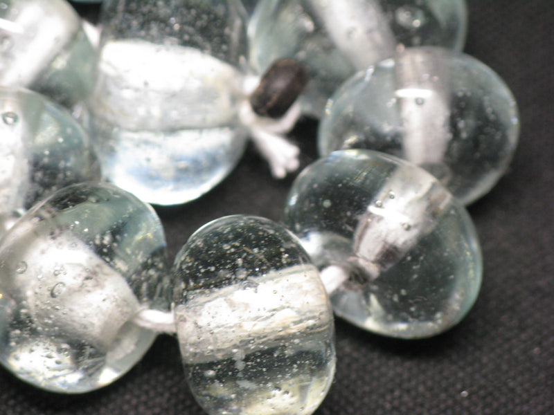 TOKO-BEADS KG008N-07 Kenya Recycled Glass bead (Strand) 18~19mm KG008N-07 ケニアリサイクルガラスビーズ（連） 18~19mm Asian bead & African bead  Handmade,Lampeork,bead,asia,india,ethnic,parts,accessory,beads とんぼ玉,ビーズ,トンボ玉,アジア,インド,エスニック,手作り,パーツ,アクセサリー