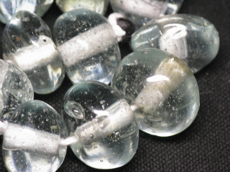 TOKO-BEADS KG008N-08 Kenya Recycled Glass bead (Strand) 17~19mm KG008N-08 ケニアリサイクルガラスビーズ（連） 17~19mm Asian bead & African bead  Handmade,Lampeork,bead,asia,india,ethnic,parts,accessory,beads とんぼ玉,ビーズ,トンボ玉,アジア,インド,エスニック,手作り,パーツ,アクセサリー