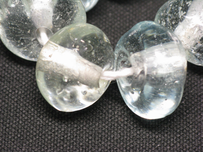 TOKO-BEADS KG008-09N Kenya Recycled Glass bead (Strand) 18~19mm KG008-09N ケニアリサイクルガラスビーズ（連） 18~19mm Asian bead & African bead  Handmade,Lampeork,bead,asia,india,ethnic,parts,accessory,beads とんぼ玉,ビーズ,トンボ玉,アジア,インド,エスニック,手作り,パーツ,アクセサリー