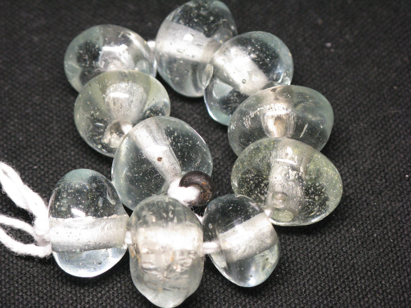 TOKO-BEADS KG008N-13 Kenya Recycled Glass bead (Strand) 14~17mm KG008N-13 ケニアリサイクルガラスビーズ（連） 14~17mm Asian bead & African bead  Handmade,Lampeork,bead,asia,india,ethnic,parts,accessory,beads とんぼ玉,ビーズ,トンボ玉,アジア,インド,エスニック,手作り,パーツ,アクセサリー
