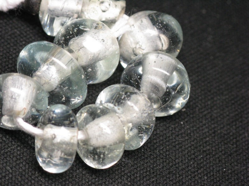 TOKO-BEADS KG008N-19 Kenya Recycled Glass bead (Strand) 13~14mm KG008N-19 ケニアリサイクルガラスビーズ（連） 13~14mm Asian bead & African bead  Handmade,Lampeork,bead,asia,india,ethnic,parts,accessory,beads とんぼ玉,ビーズ,トンボ玉,アジア,インド,エスニック,手作り,パーツ,アクセサリー