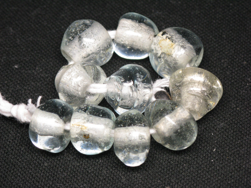 TOKO-BEADS KG008N-24 Kenya Recycled Glass bead (Strand) 12~14mm KG008N-24 ケニアリサイクルガラスビーズ（連） 12~14mm Asian bead & African bead  Handmade,Lampeork,bead,asia,india,ethnic,parts,accessory,beads とんぼ玉,ビーズ,トンボ玉,アジア,インド,エスニック,手作り,パーツ,アクセサリー
