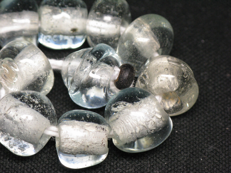 TOKO-BEADS KG008N-24 Kenya Recycled Glass bead (Strand) 12~14mm KG008N-24 ケニアリサイクルガラスビーズ（連） 12~14mm Asian bead & African bead  Handmade,Lampeork,bead,asia,india,ethnic,parts,accessory,beads とんぼ玉,ビーズ,トンボ玉,アジア,インド,エスニック,手作り,パーツ,アクセサリー