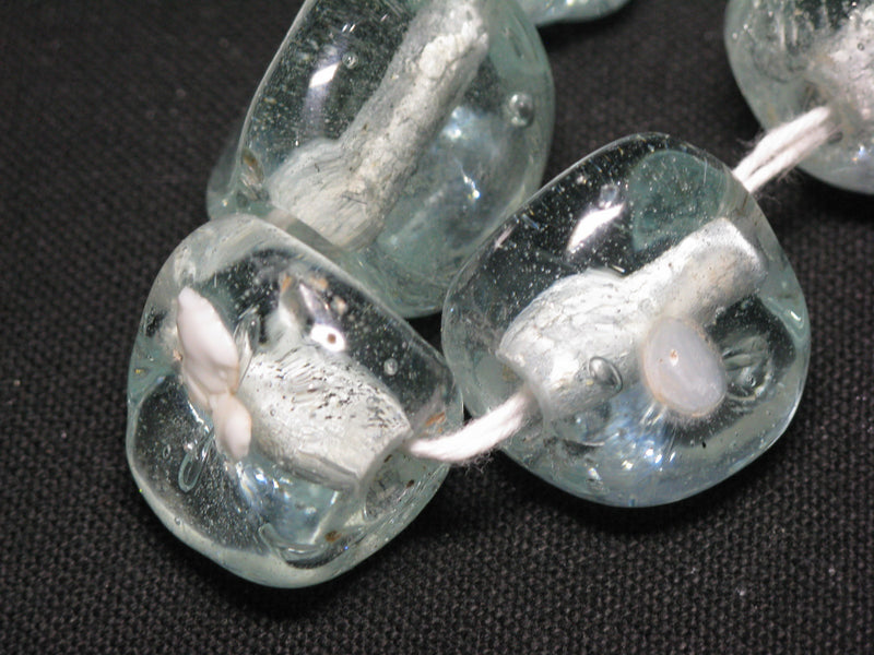 TOKO-BEADS KG009N-01 Kenya Recycled Glass bead (Strand) 21~22mm KG009N-01 ケニアリサイクルガラスビーズ（連） 21~22mm Asian bead & African bead  Handmade,Lampeork,bead,asia,india,ethnic,parts,accessory,beads とんぼ玉,ビーズ,トンボ玉,アジア,インド,エスニック,手作り,パーツ,アクセサリー