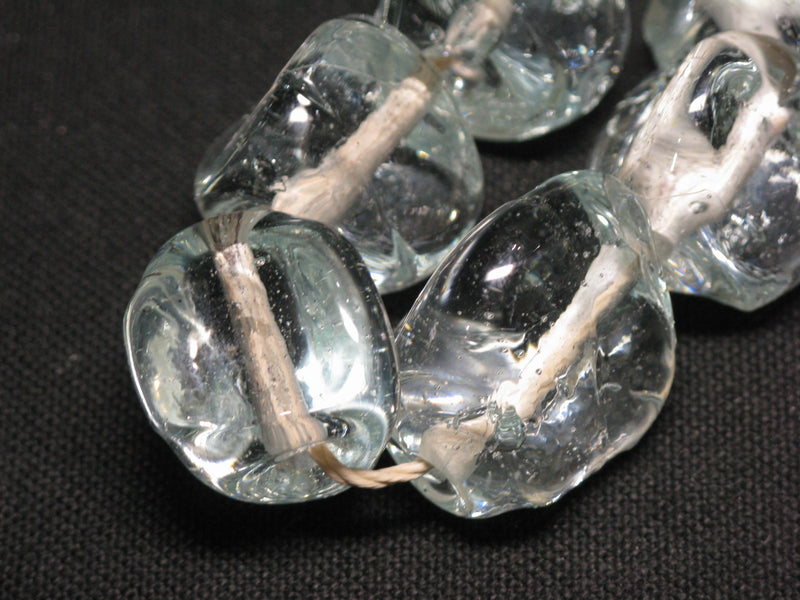 TOKO-BEADS KG009N-03 Kenya Recycled Glass bead (Strand) 18~20mm KG009N-03 ケニアリサイクルガラスビーズ（連） 18~20mm Asian bead & African bead  Handmade,Lampeork,bead,asia,india,ethnic,parts,accessory,beads とんぼ玉,ビーズ,トンボ玉,アジア,インド,エスニック,手作り,パーツ,アクセサリー