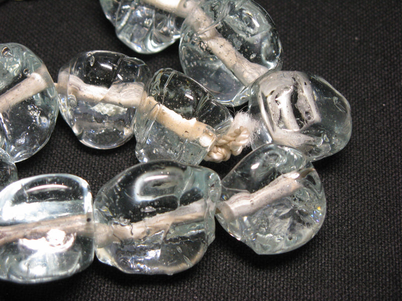 TOKO-BEADS KG009N-03 Kenya Recycled Glass bead (Strand) 18~20mm KG009N-03 ケニアリサイクルガラスビーズ（連） 18~20mm Asian bead & African bead  Handmade,Lampeork,bead,asia,india,ethnic,parts,accessory,beads とんぼ玉,ビーズ,トンボ玉,アジア,インド,エスニック,手作り,パーツ,アクセサリー