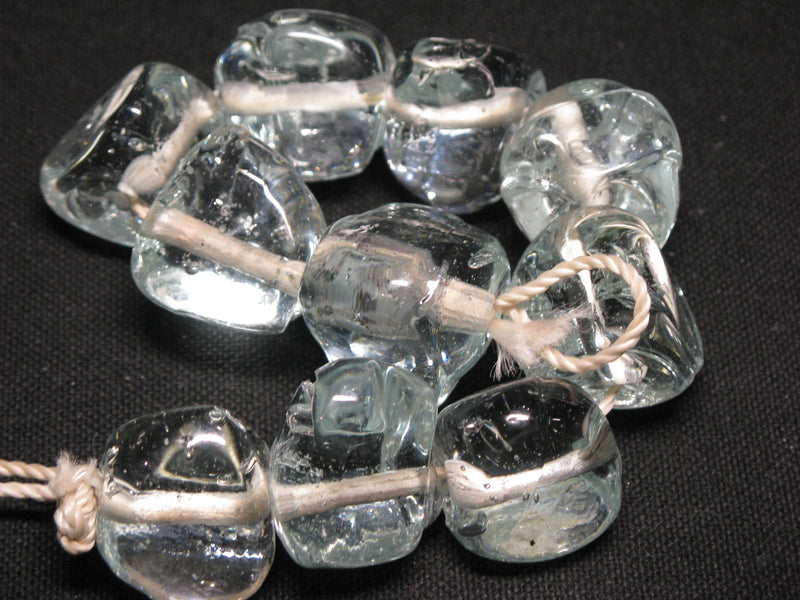 TOKO-BEADS KG009N-04 Kenya Recycled Glass bead (Strand) 18~21mm KG009N-04 ケニアリサイクルガラスビーズ（連） 18~21mm Asian bead & African bead  Handmade,Lampeork,bead,asia,india,ethnic,parts,accessory,beads とんぼ玉,ビーズ,トンボ玉,アジア,インド,エスニック,手作り,パーツ,アクセサリー