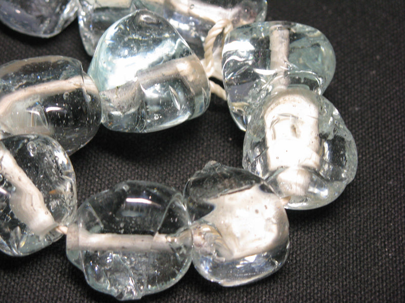 TOKO-BEADS KG009N-04 Kenya Recycled Glass bead (Strand) 18~21mm KG009N-04 ケニアリサイクルガラスビーズ（連） 18~21mm Asian bead & African bead  Handmade,Lampeork,bead,asia,india,ethnic,parts,accessory,beads とんぼ玉,ビーズ,トンボ玉,アジア,インド,エスニック,手作り,パーツ,アクセサリー