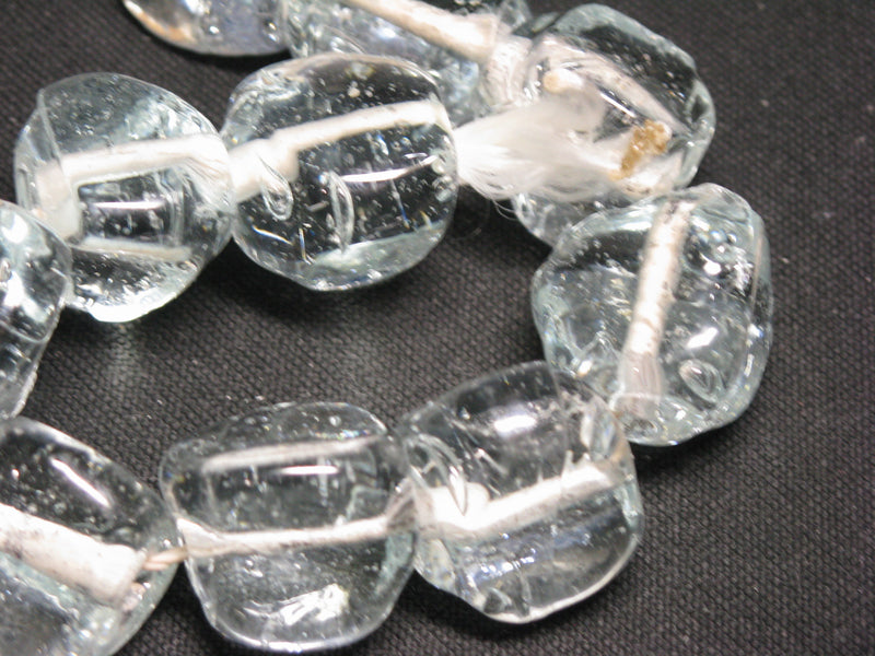 TOKO-BEADS KG009N-05 Kenya Recycled Glass bead (Strand) 19~22mm KG009N-05 ケニアリサイクルガラスビーズ（連） 19~22mm Asian bead & African bead  Handmade,Lampeork,bead,asia,india,ethnic,parts,accessory,beads とんぼ玉,ビーズ,トンボ玉,アジア,インド,エスニック,手作り,パーツ,アクセサリー