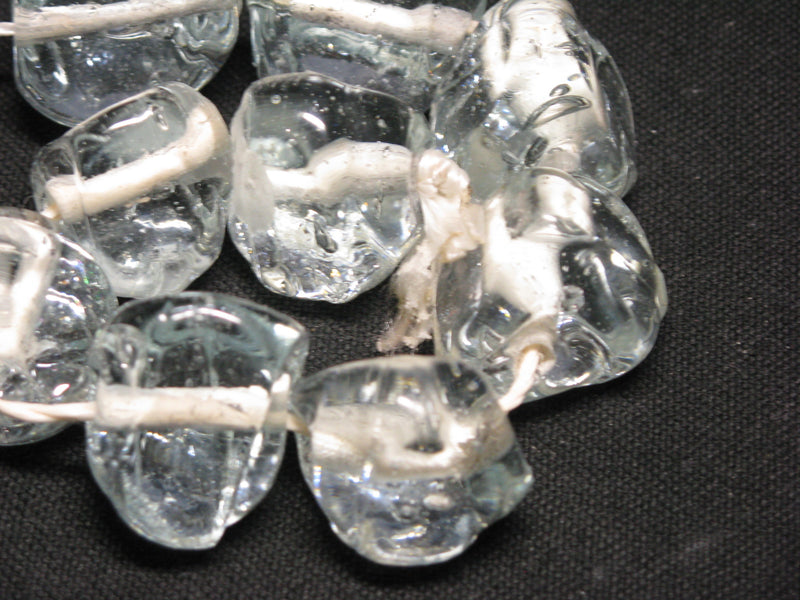 TOKO-BEADS KG009N-06 Kenya Recycled Glass bead (Strand) 18~22mm KG009N-06 ケニアリサイクルガラスビーズ（連） 18~22mm Asian bead & African bead  Handmade,Lampeork,bead,asia,india,ethnic,parts,accessory,beads とんぼ玉,ビーズ,トンボ玉,アジア,インド,エスニック,手作り,パーツ,アクセサリー