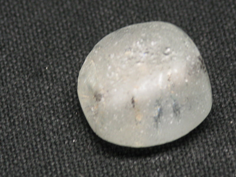 TOKO-BEADS KG009-48S Kenya Recycled Glass bead 18mm KG009-48S ケニアリサイクルガラスビーズ 18mm Asian bead & African bead  Handmade,Lampeork,bead,asia,india,ethnic,parts,accessory,beads とんぼ玉,ビーズ,トンボ玉,アジア,インド,エスニック,手作り,パーツ,アクセサリー