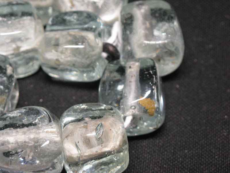TOKO-BEADS KG010N-02 Kenya Recycled Glass bead (Strand) 17~19mm KG010N-02 ケニアリサイクルガラスビーズ（連） 17~19mm Asian bead & African bead  Handmade,Lampeork,bead,asia,india,ethnic,parts,accessory,beads とんぼ玉,ビーズ,トンボ玉,アジア,インド,エスニック,手作り,パーツ,アクセサリー