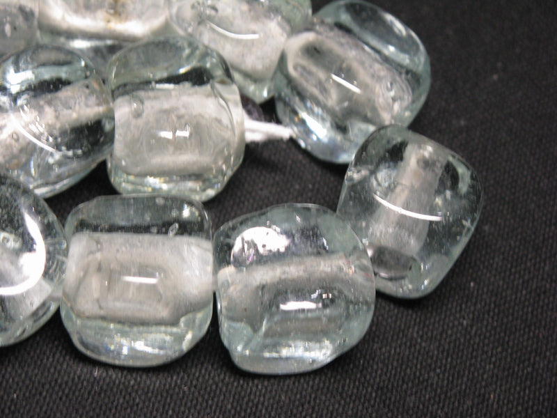 TOKO-BEADS KG010N-04 Kenya Recycled Glass bead (Strand) 16~18mm KG010N-04 ケニアリサイクルガラスビーズ（連） 16~18mm Asian bead & African bead  Handmade,Lampeork,bead,asia,india,ethnic,parts,accessory,beads とんぼ玉,ビーズ,トンボ玉,アジア,インド,エスニック,手作り,パーツ,アクセサリー