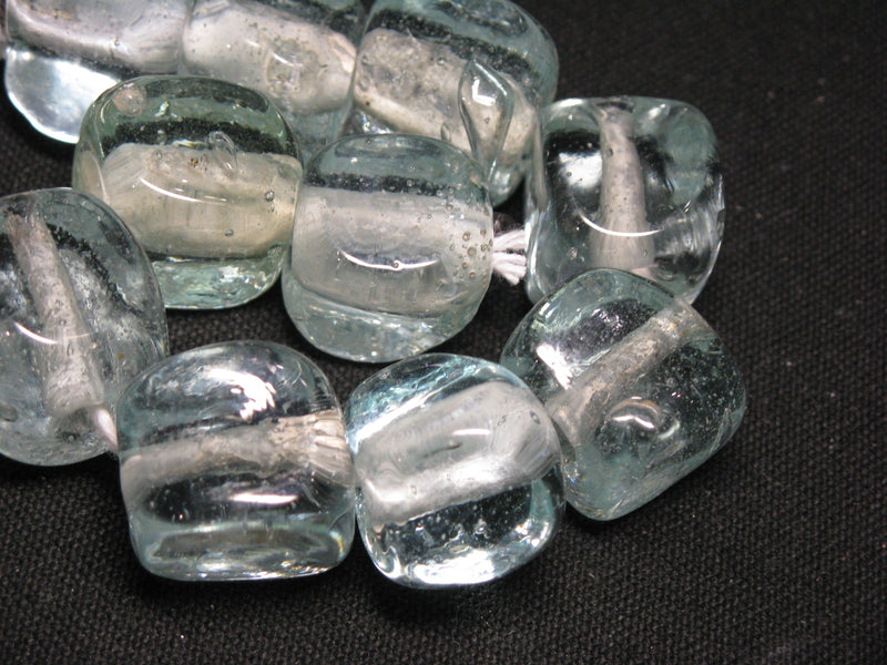 TOKO-BEADS KG010N-06 Kenya Recycled Glass bead (Strand) 16~18mm KG010N-06 ケニアリサイクルガラスビーズ（連） 16~18mm Asian bead & African bead  Handmade,Lampeork,bead,asia,india,ethnic,parts,accessory,beads とんぼ玉,ビーズ,トンボ玉,アジア,インド,エスニック,手作り,パーツ,アクセサリー