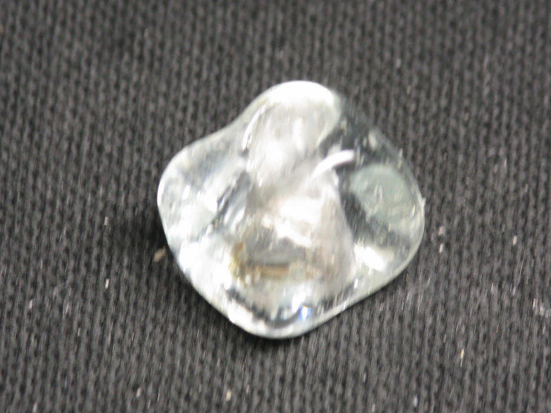 TOKO-BEADS KG010-61S Kenya Recycled Glass bead 13mm KG010-61S ケニアリサイクルガラスビーズ 13mm Asian bead & African bead  Handmade,Lampeork,bead,asia,india,ethnic,parts,accessory,beads とんぼ玉,ビーズ,トンボ玉,アジア,インド,エスニック,手作り,パーツ,アクセサリー