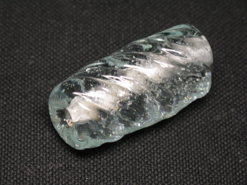 TOKO-BEADS KG013S-13 Kenya Recycled Glass bead  16mm KG013S-13 ケニアリサイクルガラスビーズ 16mm Asian bead & African bead  Handmade,Lampeork,bead,asia,india,ethnic,parts,accessory,beads とんぼ玉,ビーズ,トンボ玉,アジア,インド,エスニック,手作り,パーツ,アクセサリー
