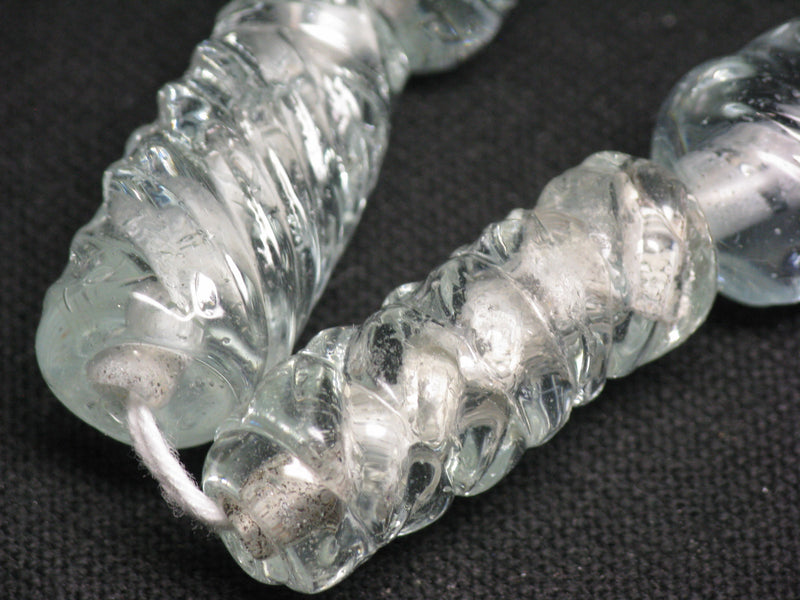 TOKO-BEADS KG015-01N Kenya Recycled Glass bead (Strand) 13~17mm KG015-01N ケニアリサイクルガラスビーズ（連） 13~17mm Asian bead & African bead  Handmade,Lampeork,bead,asia,india,ethnic,parts,accessory,beads とんぼ玉,ビーズ,トンボ玉,アジア,インド,エスニック,手作り,パーツ,アクセサリー