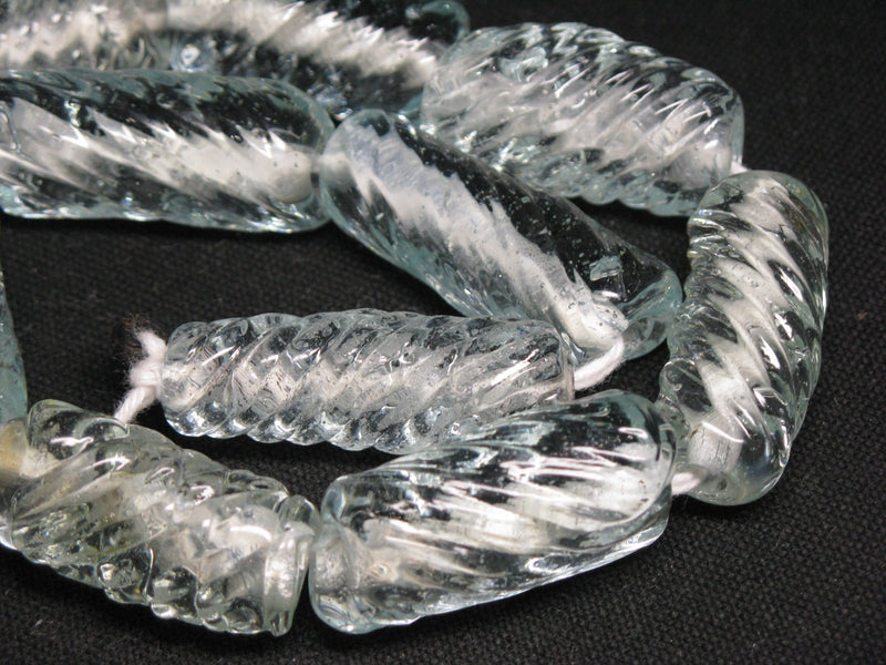TOKO-BEADS KG015N-05 Kenya Recycled Glass bead (Strand) 13~15mm KG015N-05 ケニアリサイクルガラスビーズ（連） 13~15mm Asian bead & African bead  Handmade,Lampeork,bead,asia,india,ethnic,parts,accessory,beads とんぼ玉,ビーズ,トンボ玉,アジア,インド,エスニック,手作り,パーツ,アクセサリー