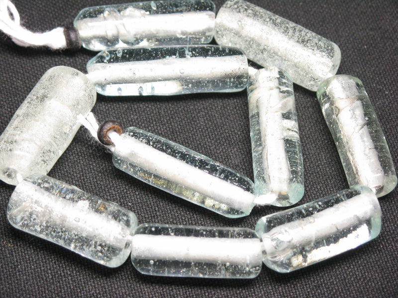 TOKO-BEADS KG017N-11 Kenya Recycled Glass bead (Strand) 10~13mm KG017N-11 ケニアリサイクルガラスビーズ（連） 10~13mm Asian bead & African bead  Handmade,Lampeork,bead,asia,india,ethnic,parts,accessory,beads とんぼ玉,ビーズ,トンボ玉,アジア,インド,エスニック,手作り,パーツ,アクセサリー