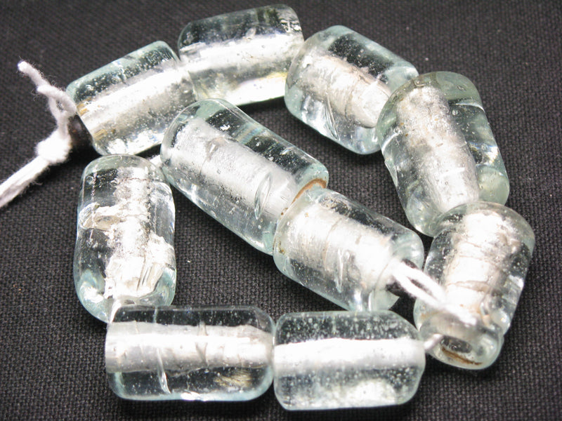 TOKO-BEADS KG017N-13 Kenya Recycled Glass bead (Strand) 15~17mm KG017N-13 ケニアリサイクルガラスビーズ（連） 15~17mm Asian bead & African bead  Handmade,Lampeork,bead,asia,india,ethnic,parts,accessory,beads とんぼ玉,ビーズ,トンボ玉,アジア,インド,エスニック,手作り,パーツ,アクセサリー