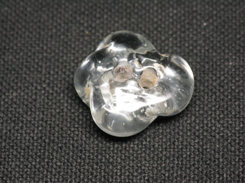 TOKO-BEADS KG030-03 Kenya Recycled Glass pendant 19mm KG030-03 ケニアリサイクルガラスチャーム(２穴) 19mm Asian bead & African bead  Handmade,Lampeork,bead,asia,india,ethnic,parts,accessory,beads とんぼ玉,ビーズ,トンボ玉,アジア,インド,エスニック,手作り,パーツ,アクセサリー