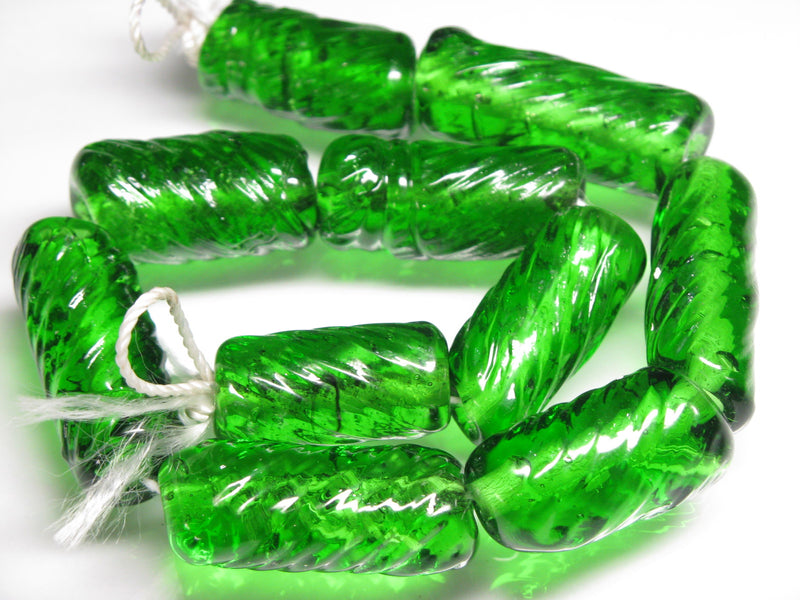 TOKO-BEADS KG087-02N Kenya Recycled Glass bead (strand) 14~19mm KG087-02N ケニアリサイクルガラスビーズ（連） 14~19mm Asian bead & African bead  Handmade,Lampeork,bead,asia,india,ethnic,parts,accessory,beads とんぼ玉,ビーズ,トンボ玉,アジア,インド,エスニック,手作り,パーツ,アクセサリー