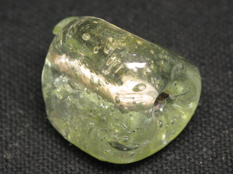 TOKO-BEADS KG095-18 Kenya Recycled Glass bead 18mm KG095-18 ケニアリサイクルガラスビーズ 18mm Asian bead & African bead  Handmade,Lampeork,bead,asia,india,ethnic,parts,accessory,beads とんぼ玉,ビーズ,トンボ玉,アジア,インド,エスニック,手作り,パーツ,アクセサリー