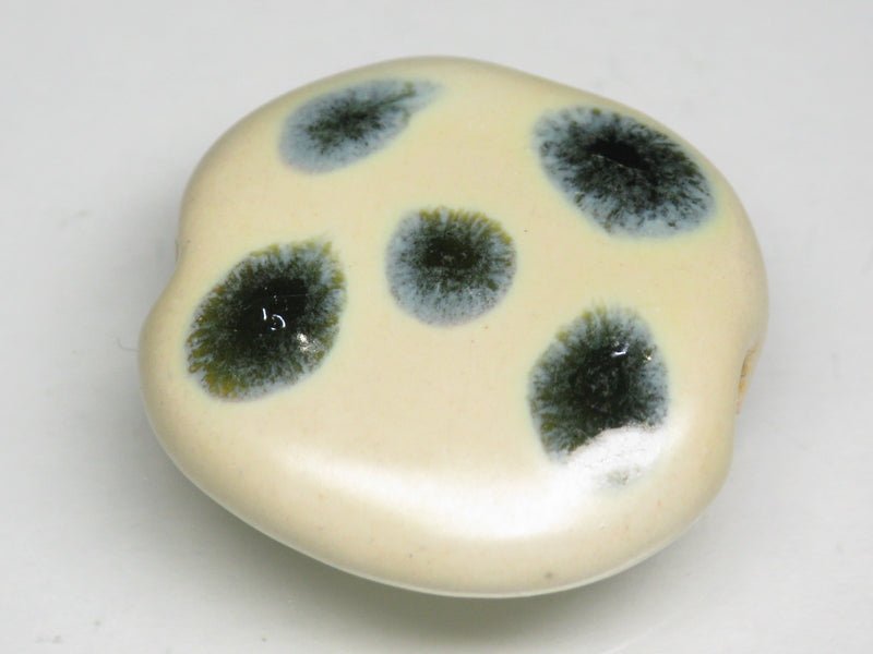 TOKO-BEADS KZ008-91 Kenyan ceramic bead 21~23mm KZ008-91 Kazuri ケニアセラミックビーズ 21~23mm Asian bead & African bead  Handmade,Lampeork,bead,asia,india,ethnic,parts,accessory,beads とんぼ玉,ビーズ,トンボ玉,アジア,インド,エスニック,手作り,パーツ,アクセサリー