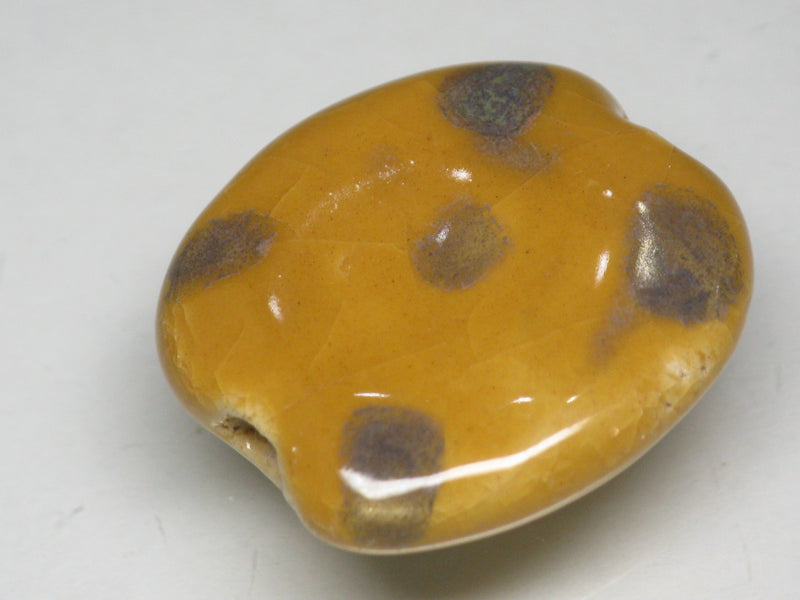 TOKO-BEADS KZ009-47 Kenyan ceramic bead 21~23mm KZ009-47 ケニアセラミックビーズ 21~23mm Asian bead & African bead  Handmade,Lampeork,bead,asia,india,ethnic,parts,accessory,beads とんぼ玉,ビーズ,トンボ玉,アジア,インド,エスニック,手作り,パーツ,アクセサリー