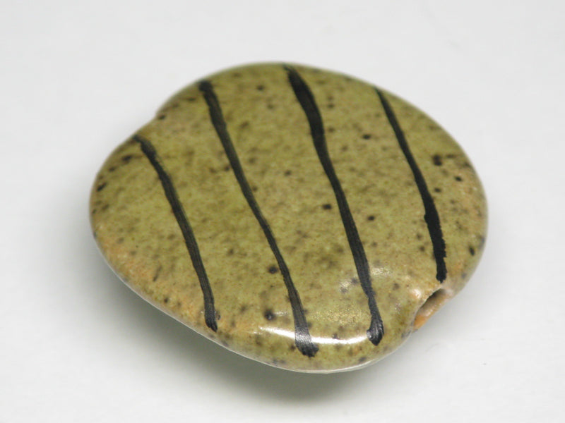 TOKO-BEADS KZ014-37 Kenyan ceramic bead 21~23mm KZ014-37 Kazuri ケニアセラミックビーズ 21~23mm Asian bead & African bead  Handmade,Lampeork,bead,asia,india,ethnic,parts,accessory,beads とんぼ玉,ビーズ,トンボ玉,アジア,インド,エスニック,手作り,パーツ,アクセサリー
