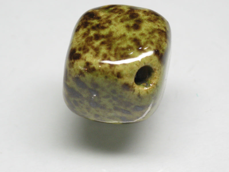 TOKO-BEADS KZ023-27 Kenyan ceramic bead 16mm KZ023-27 ケニアセラミックビーズ 16mmKazuri カズリビーズ Asian bead & African bead  Handmade,Lampeork,bead,asia,india,ethnic,parts,accessory,beads とんぼ玉,ビーズ,トンボ玉,アジア,インド,エスニック,手作り,パーツ,アクセサリー