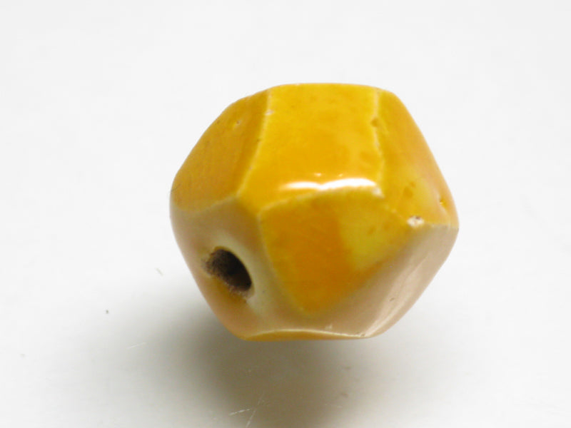 TOKO-BEADS KZ023-82 Kenyan ceramic bead 15~16mm KZ023-82 ケニアセラミックビーズ 15~16mm Asian bead & African bead  Handmade,Lampeork,bead,asia,india,ethnic,parts,accessory,beads とんぼ玉,ビーズ,トンボ玉,アジア,インド,エスニック,手作り,パーツ,アクセサリー