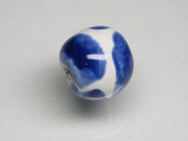 TOKO-BEADS KZ026-54 Kenyan ceramic bead 15mm KZ026-54 ケニアセラミックビーズ 15mmKazuri カズリビーズ Asian bead & African bead  Handmade,Lampeork,bead,asia,india,ethnic,parts,accessory,beads とんぼ玉,ビーズ,トンボ玉,アジア,インド,エスニック,手作り,パーツ,アクセサリー