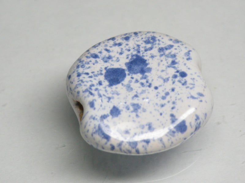 TOKO-BEADS KZ029-03 Kenyan ceramic bead 18.5mm KZ029-03 ケニアセラミックビーズ 18.5mmKazuri カズリビーズ Asian bead & African bead  Handmade,Lampeork,bead,asia,india,ethnic,parts,accessory,beads とんぼ玉,ビーズ,トンボ玉,アジア,インド,エスニック,手作り,パーツ,アクセサリー