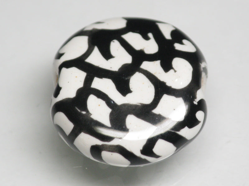 TOKO-BEADS KZ032-05 Kenyan ceramic bead 22mm KZ032-05 ケニアセラミックビーズ 22mmKazuri カズリビーズ Asian bead & African bead  Handmade,Lampeork,bead,asia,india,ethnic,parts,accessory,beads とんぼ玉,ビーズ,トンボ玉,アジア,インド,エスニック,手作り,パーツ,アクセサリー