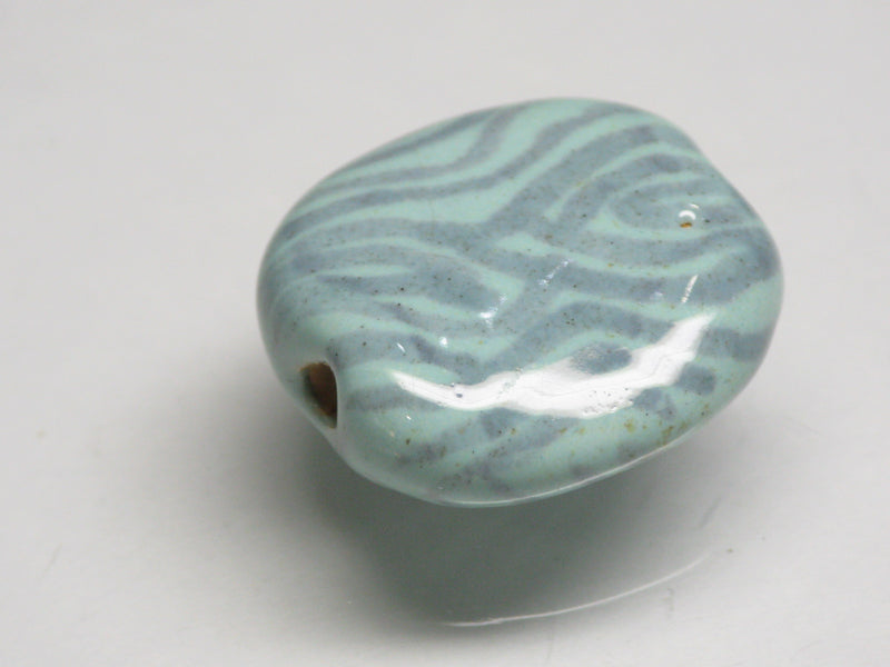 TOKO-BEADS KZ034-31 Kenyan ceramic bead 18mm KZ034-31 ケニアセラミックビーズ 18mm Asian bead & African bead  Handmade,Lampeork,bead,asia,india,ethnic,parts,accessory,beads とんぼ玉,ビーズ,トンボ玉,アジア,インド,エスニック,手作り,パーツ,アクセサリー