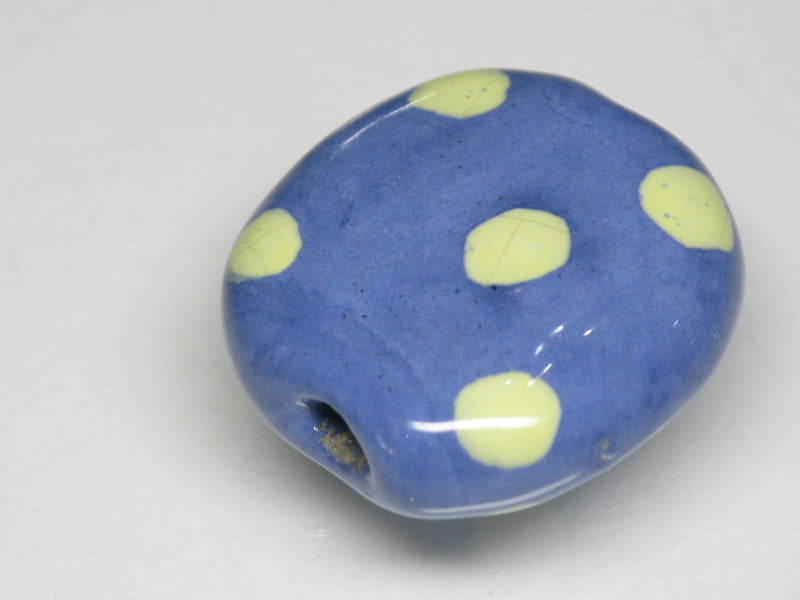 TOKO-BEADS KZ121-10 Kenyan ceramic bead 21mm KZ121-10 ケニアセラミックビーズ 21mm Asian bead & African bead  Handmade,Lampeork,bead,asia,india,ethnic,parts,accessory,beads とんぼ玉,ビーズ,トンボ玉,アジア,インド,エスニック,手作り,パーツ,アクセサリー