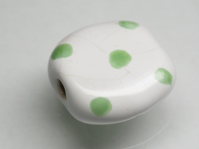 TOKO-BEADS KZ123-01 Kenyan ceramic bead 18.5mm KZ123-01 ケニアセラミックビーズ 18.5mmKazuri カズリビーズ Asian bead & African bead  Handmade,Lampeork,bead,asia,india,ethnic,parts,accessory,beads とんぼ玉,ビーズ,トンボ玉,アジア,インド,エスニック,手作り,パーツ,アクセサリー