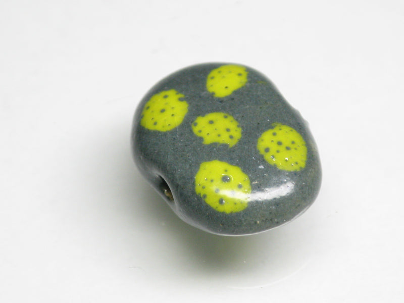 TOKO-BEADS KZ126-11 Kenyan ceramic bead 17~18mm KZ126-11 ケニアセラミックビーズ 17~18mmKazuri カズリビーズ Asian bead & African bead  Handmade,Lampeork,bead,asia,india,ethnic,parts,accessory,beads とんぼ玉,ビーズ,トンボ玉,アジア,インド,エスニック,手作り,パーツ,アクセサリー