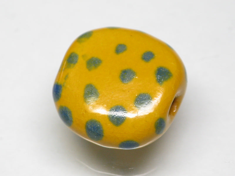 TOKO-BEADS KZ133-03 Kenyan ceramic bead 17mm KZ133-03 ケニアセラミックビーズ 17mmKazuri カズリビーズ Asian bead & African bead  Handmade,Lampeork,bead,asia,india,ethnic,parts,accessory,beads とんぼ玉,ビーズ,トンボ玉,アジア,インド,エスニック,手作り,パーツ,アクセサリー